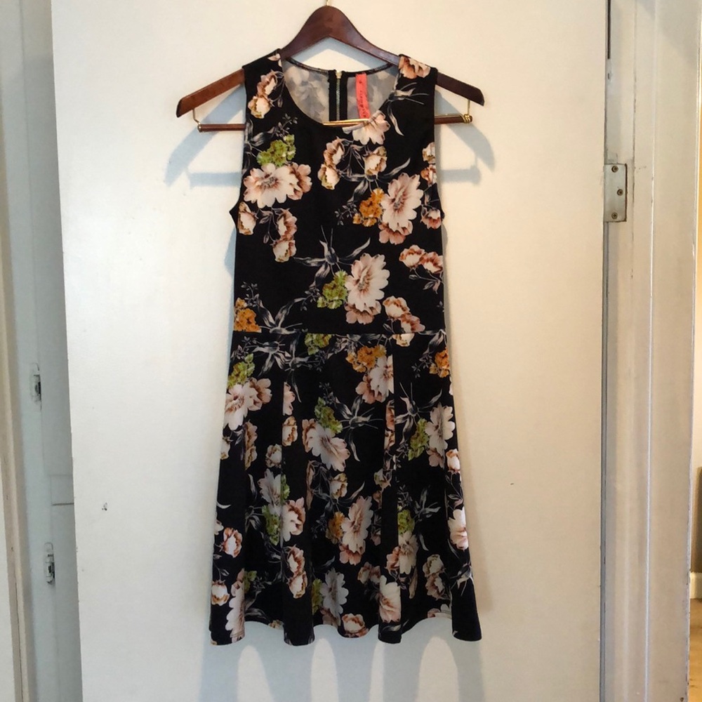 Eight Sixty Floral Dress